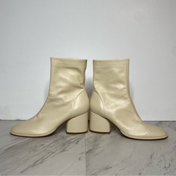 Aeyde Creamy Leather Heeled Bootie 37 / 7 - Picture 8 of 14